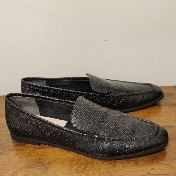 Dolce Vita Black Leather Slip-On Loafers main image 12